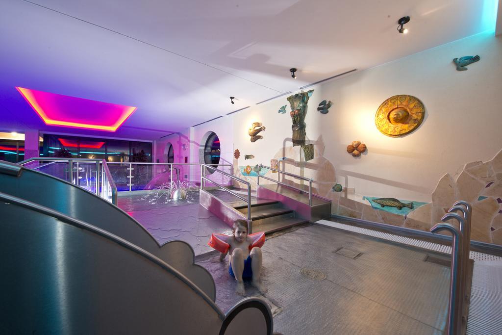 Hotel Sorea Uran Tatranska Lomnica Ruang foto